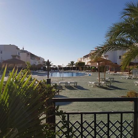 Casa Baja Naturista Con Patio En Primera Linea De Playa Con Piscina Comunitaria! Vera Luaran gambar